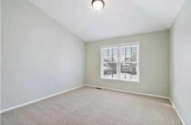 $4,700 | 12424 Princeton Avenue, Eden Prairie, MN 55347