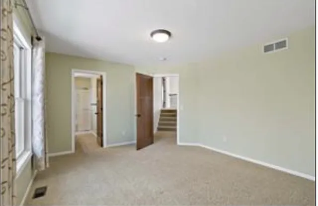 $4,700 | 12424 Princeton Avenue, Eden Prairie, MN 55347