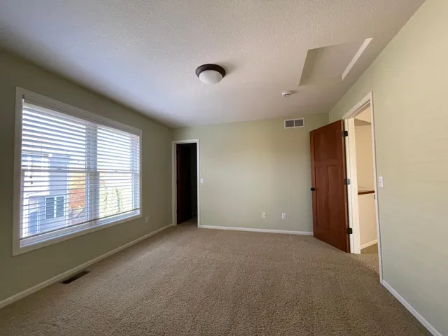 $4,500 | 12424 Princeton Avenue, Eden Prairie, MN 55347