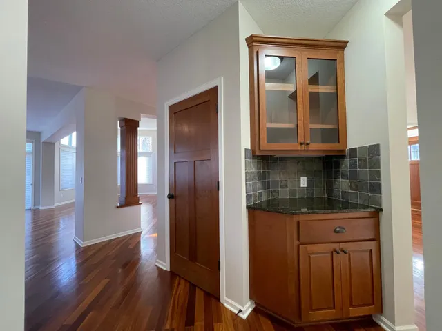 $4,500 | 12424 Princeton Avenue, Eden Prairie, MN 55347