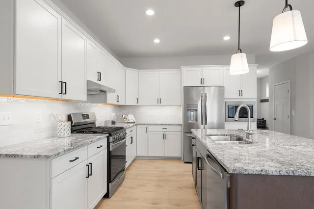 $449,850 | 1103 Seurer Street, Elko New Market, MN 55054