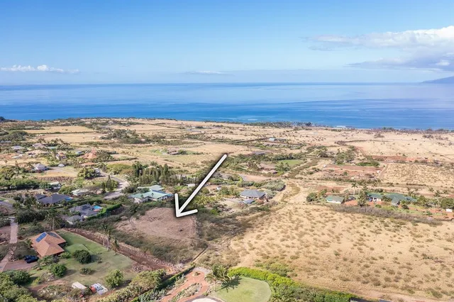 $2,400,000 | 160 Paia Pohaku Place, Unit LOT 13 A, Lahaina, HI 96761