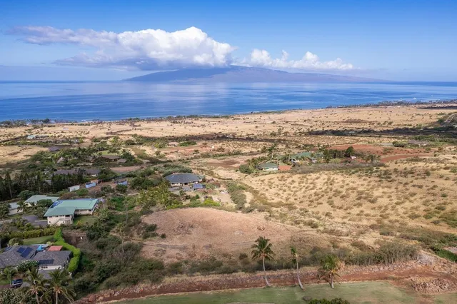 $2,400,000 | 160 Paia Pohaku Place, Unit LOT 13 A, Lahaina, HI 96761