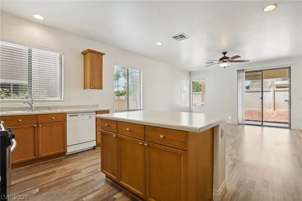 $1,850 | 5433 Overlook Valley Street, North Las Vegas, NV 89081