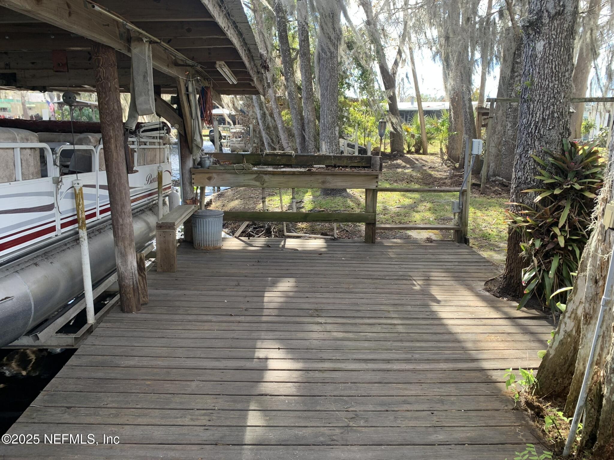 24930 Ralph Circle Astor, FL 32102 - Photo 10 of 29 IMG_5172