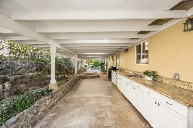 $6,500 | 12871 Via Aventura, North Tustin, CA 92705