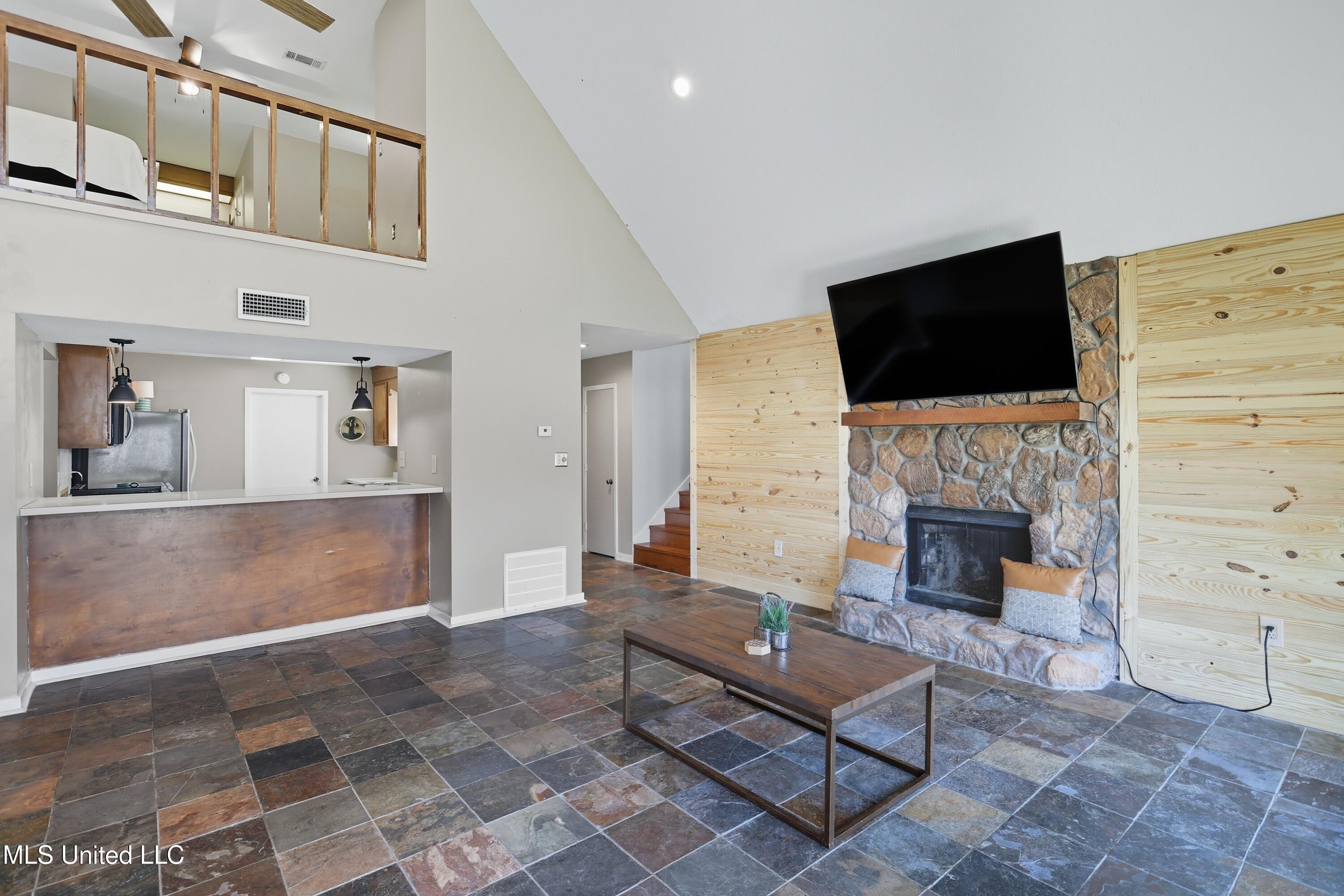 222 Trace Harbor Road Madison, MS 39110 - Photo 7 of 35 222 Trace Harbor Rd \ Home Tours MS (6)[