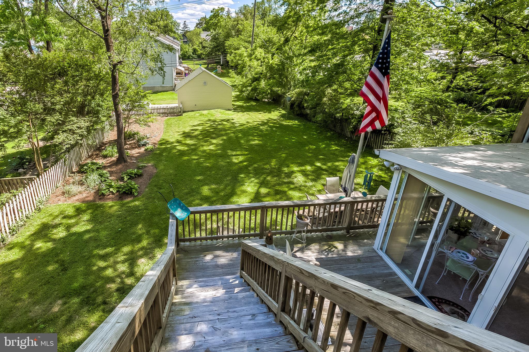 521 Orkney Road Baltimore, MD 21212 - Photo 33 of 61 2nd Level overlooks lovely landscaped back yard