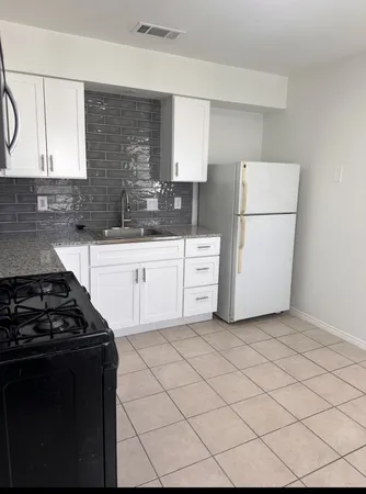 $1,325 | 6910 Circle S Road, Unit B, Austin, TX 78745