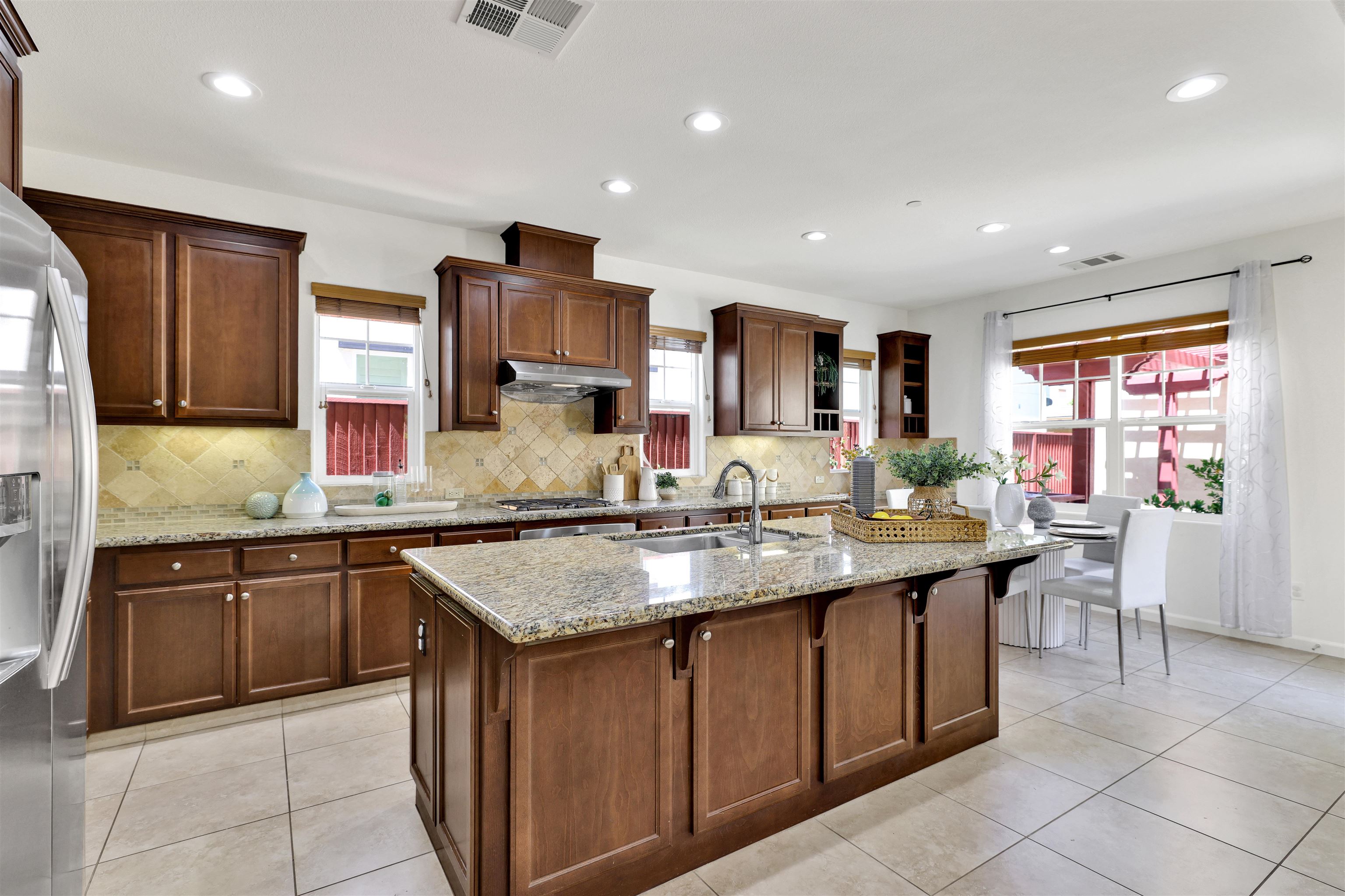 193 Lucy Lane San Ramon, CA 94582 - Photo 17 of 56