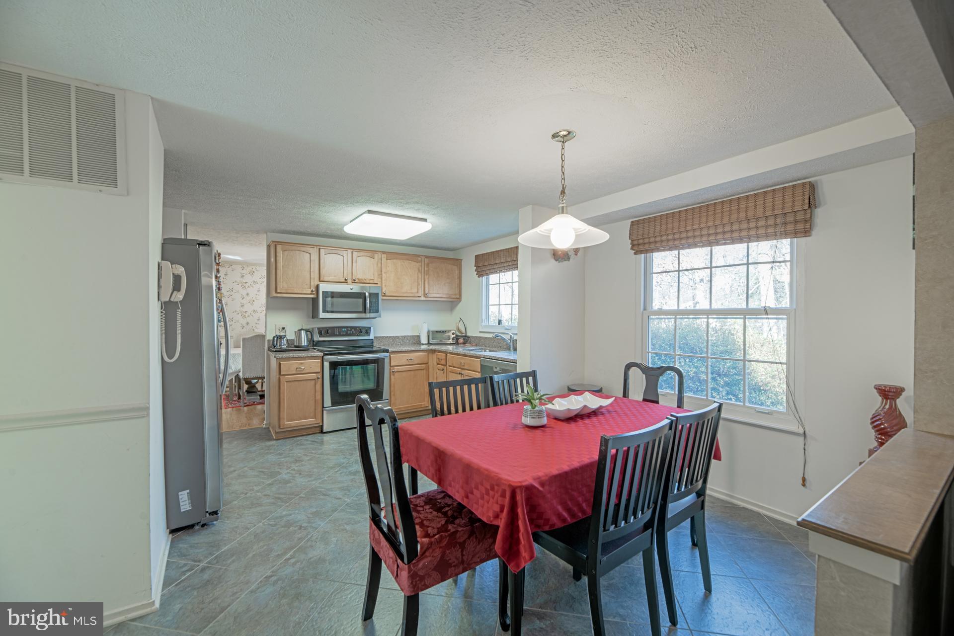 12324 Panama Road Reston, VA 20191 - Photo 5 of 24 Gallery Image 5