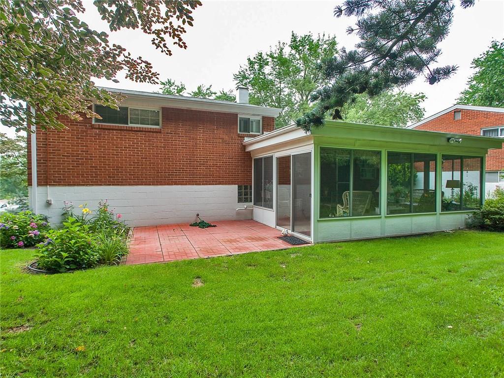 604 Brightberry Road Monroeville, PA 15146 - Photo 8 of 25 Gallery Image 8
