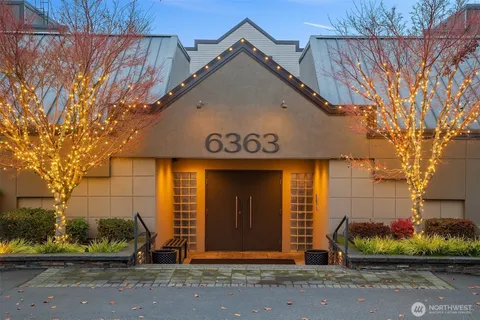 $2,995,000 | 6363 Lake Washington Boulevard Northeast, Unit 203, Kirkland, WA 98033