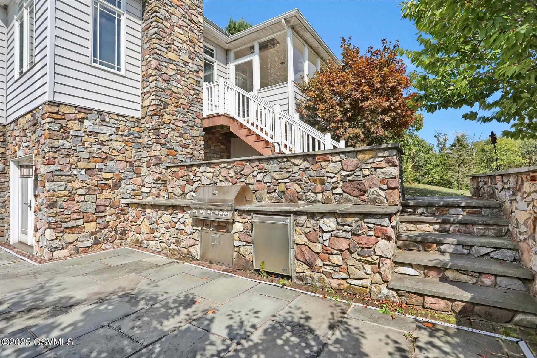 205 York Road Lewisburg, PA 17837 - Photo 11 of 86