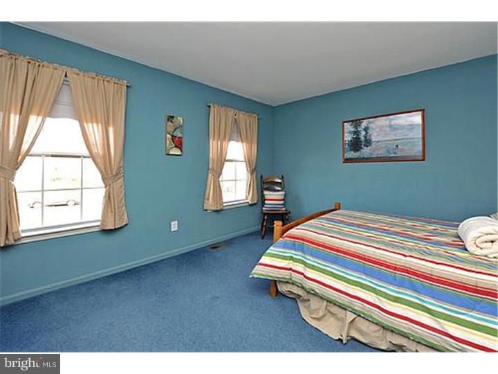 2295 Warner Road Lansdale, PA 19446 - Photo 16 of 24 Bedroom