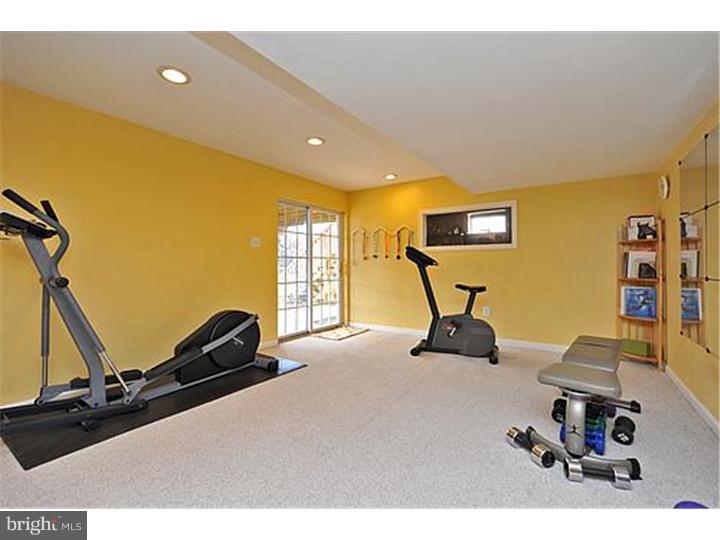 2295 Warner Road Lansdale, PA 19446 - Photo 20 of 24 Basement - Finished
