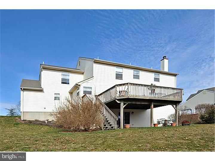 2295 Warner Road Lansdale, PA 19446 - Photo 23 of 24 Exterior Back