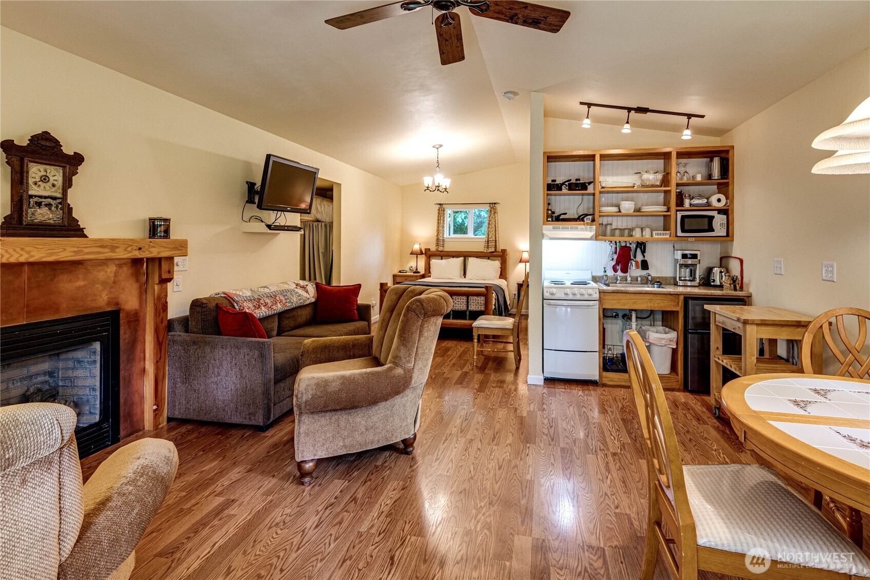 272 Rixon Road Beaver, WA 98305 - Photo 31 of 40 Gallery Image 31