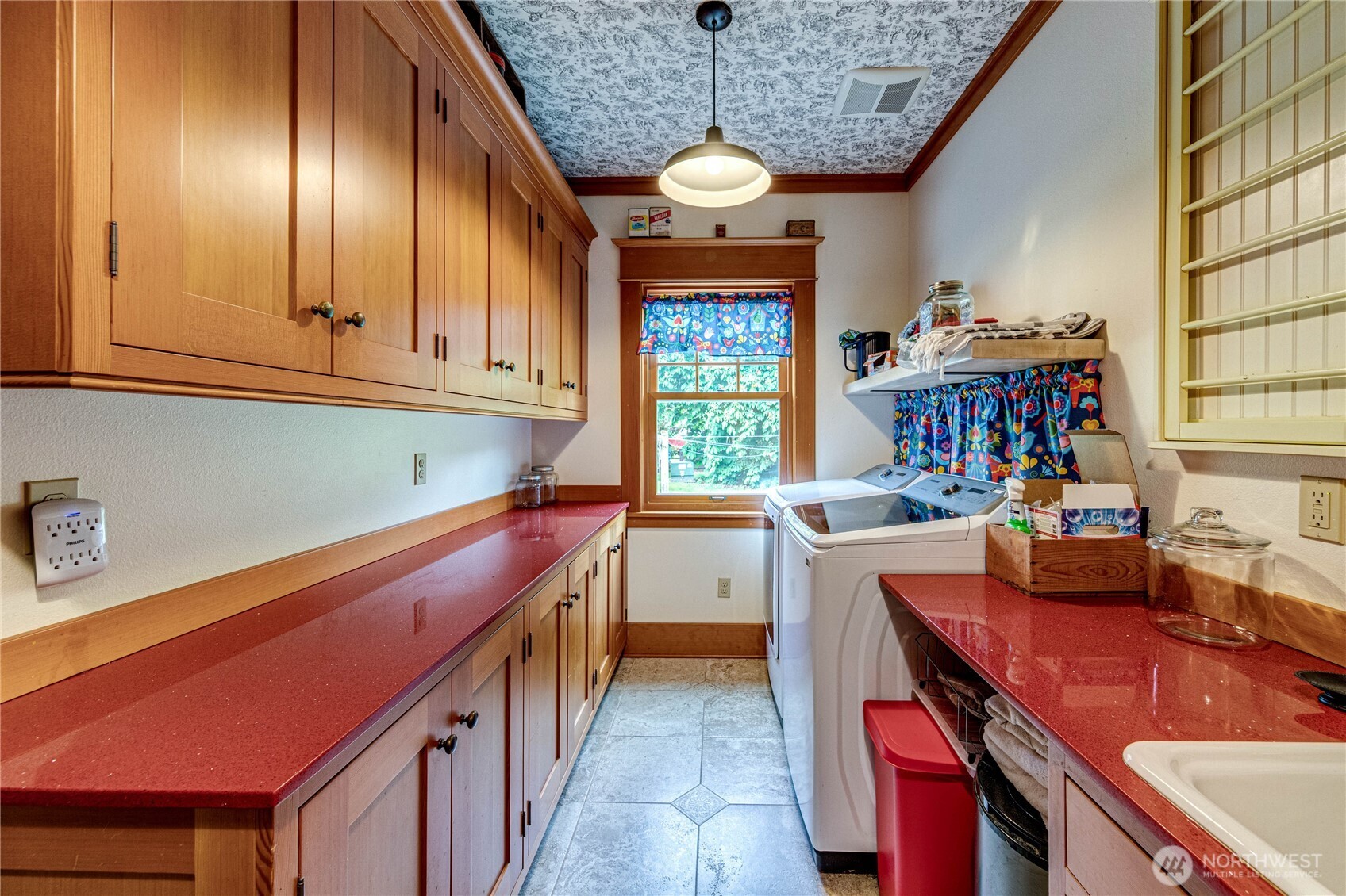 272 Rixon Road Beaver, WA 98305 - Photo 8 of 40 Gallery Image 8