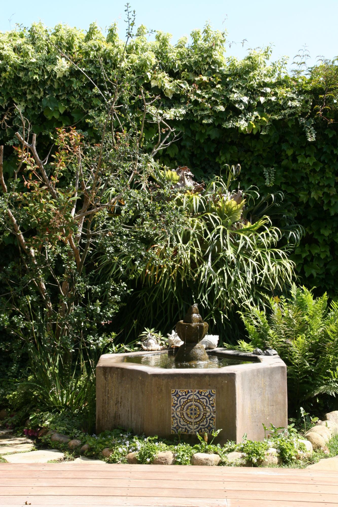 283 Oak Road Santa Barbara, CA 93108 - Photo 13 of 24 14 Fountain 1