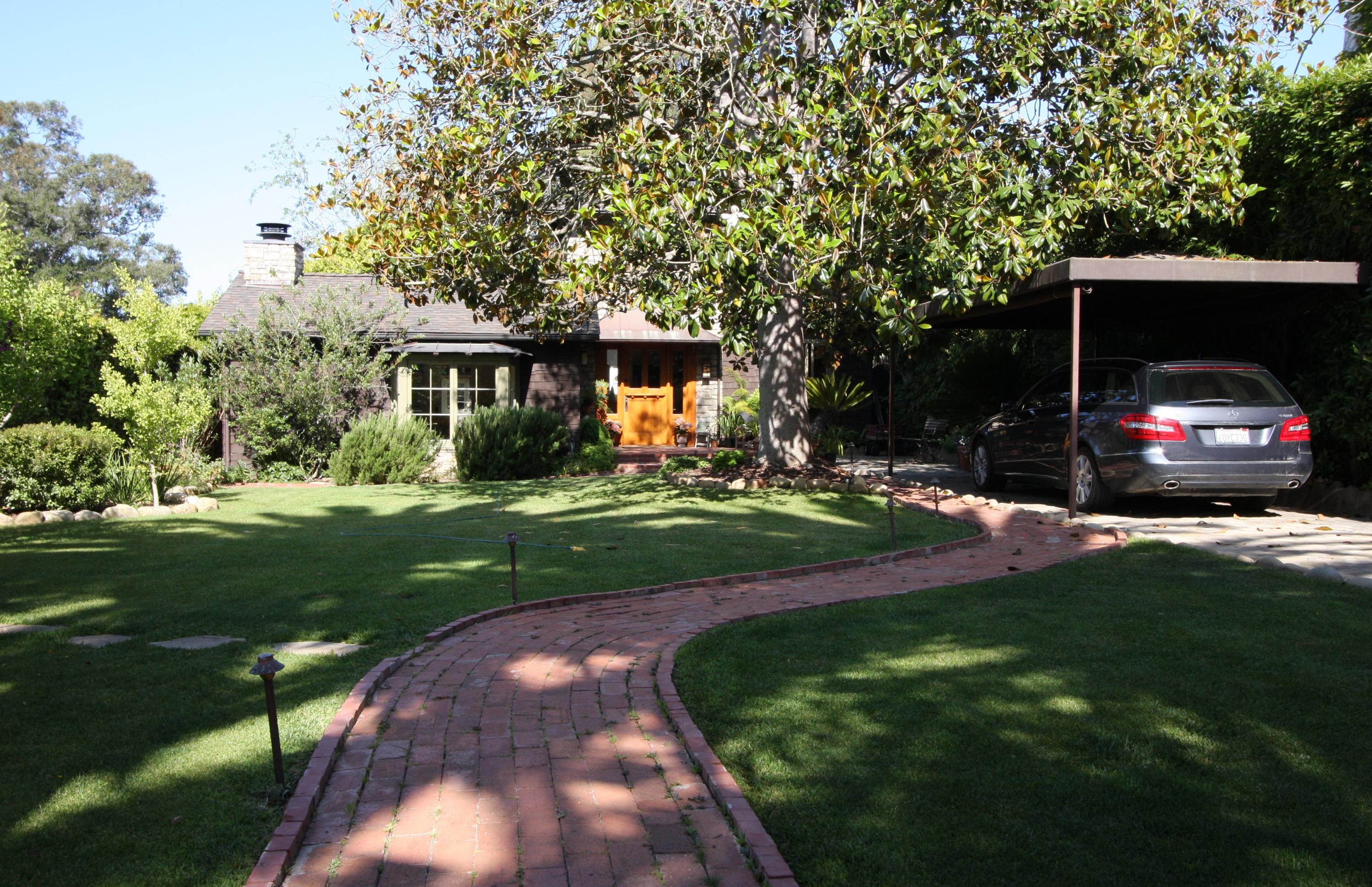 283 Oak Road Santa Barbara, CA 93108 - Photo 3 of 24 2 Approach 1