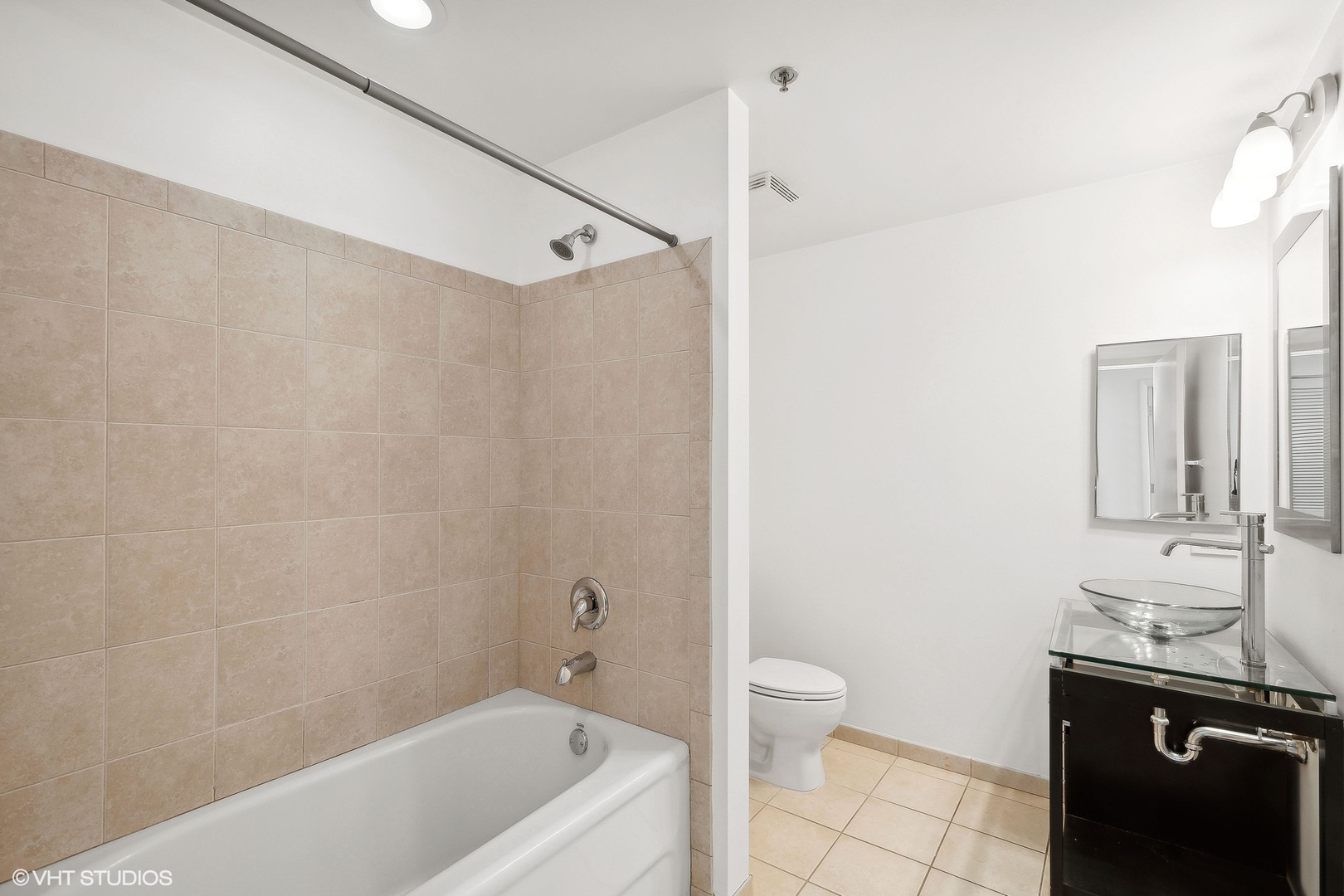 225 South Sangamon Street, Unit 510 Chicago, IL 60607 - Photo 22 of 26