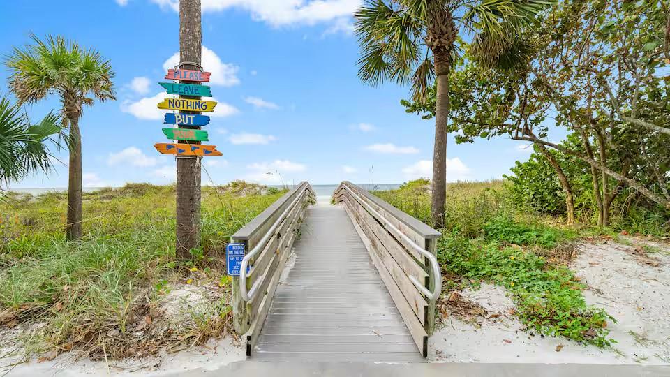 724 Gulf Boulevard Indian Rocks Beach, FL 33785 - Photo 7 of 55