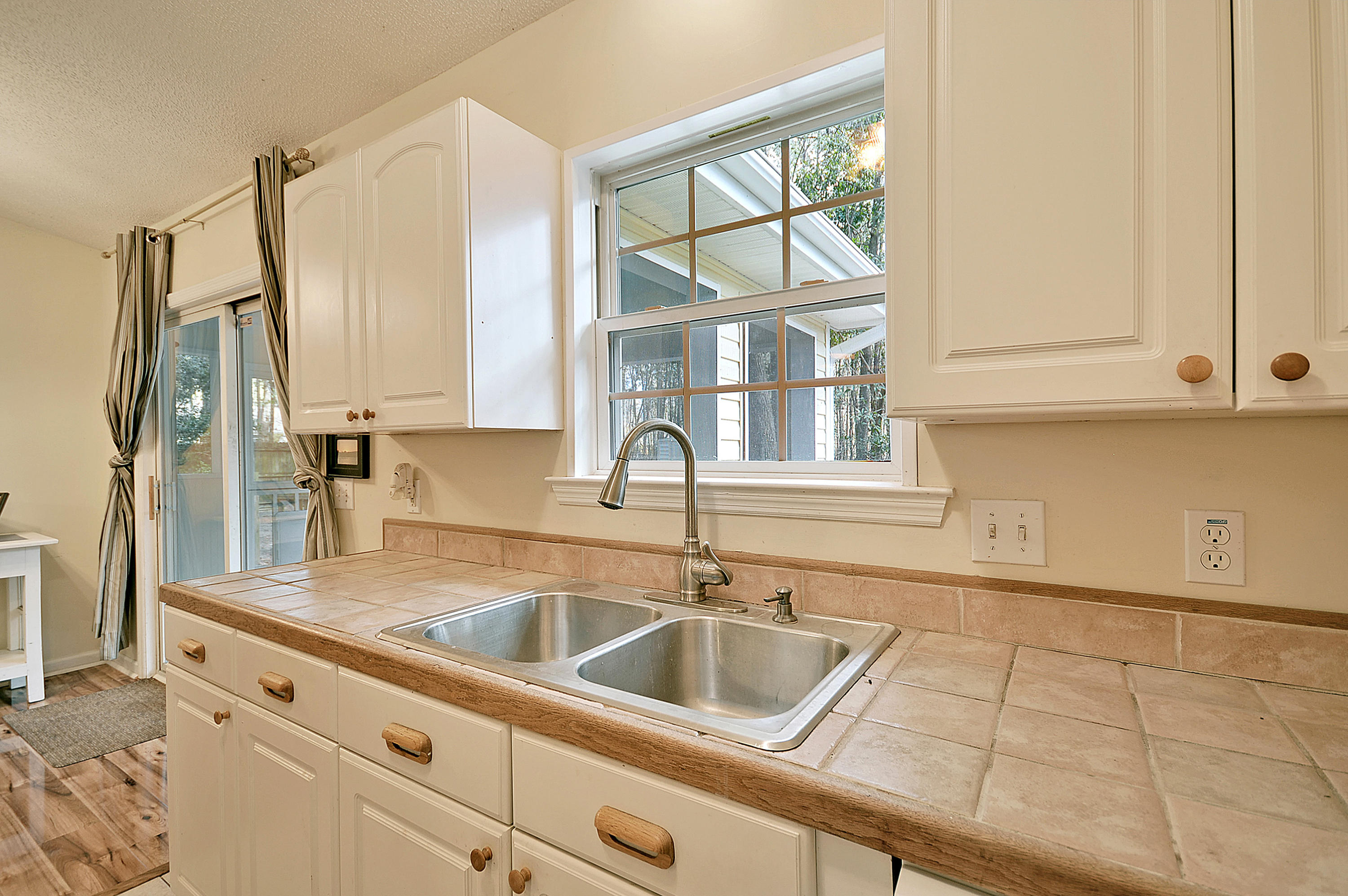 3411 Berryhill Road Johns Island, SC 29455 - Photo 9 of 27 3411 Berryhill Road Johns Island
