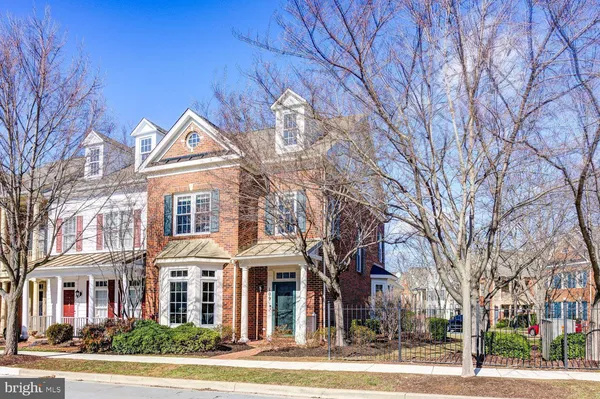 $955,000 | 109 Jay Drive, Rockville, MD 20850