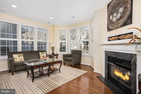 $939,000 | 109 Jay Drive, Rockville, MD 20850