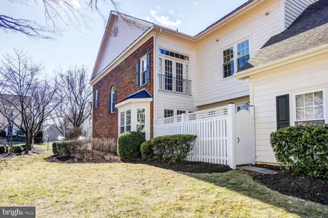 $939,000 | 109 Jay Drive, Rockville, MD 20850