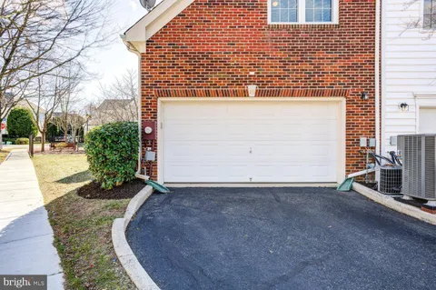 $939,000 | 109 Jay Drive, Rockville, MD 20850