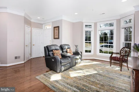 $939,000 | 109 Jay Drive, Rockville, MD 20850