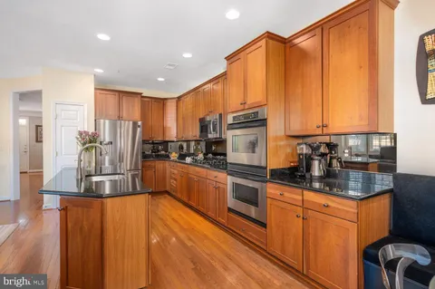 $939,000 | 109 Jay Drive, Rockville, MD 20850
