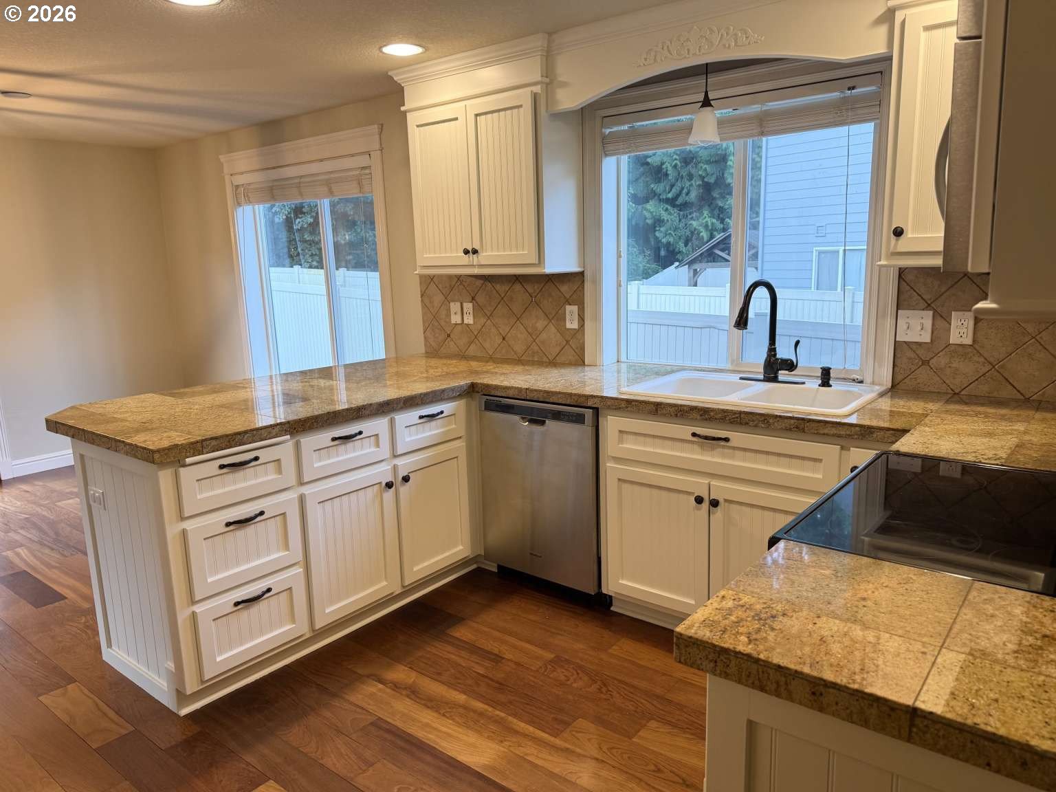 308 South 32nd Place Ridgefield, WA 98642 - Photo 2 of 23 Gallery Image 2