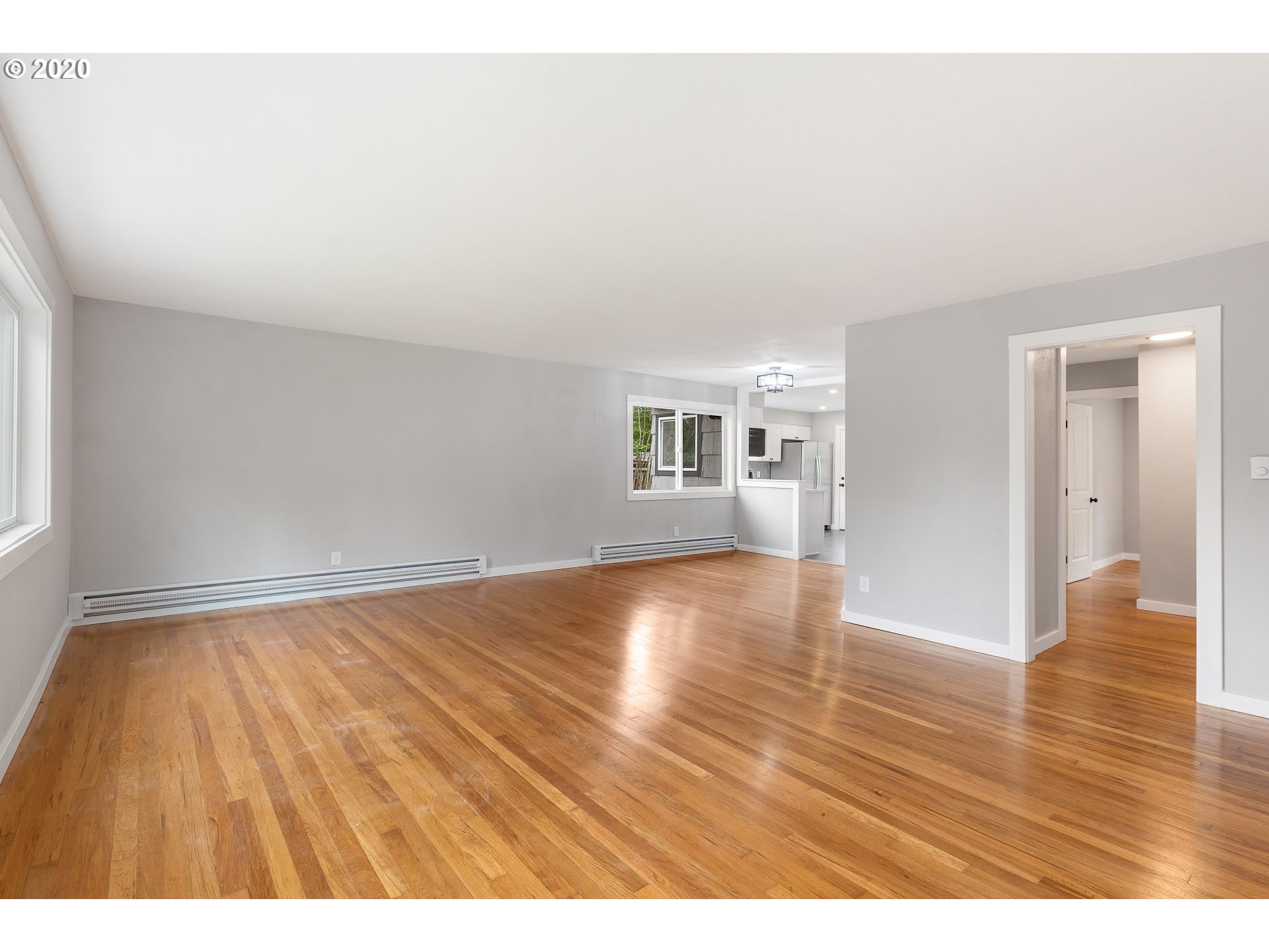 13460 Southwest Rita Drive Beaverton, OR 97005 - Photo 3 of 19 Gallery Image 3