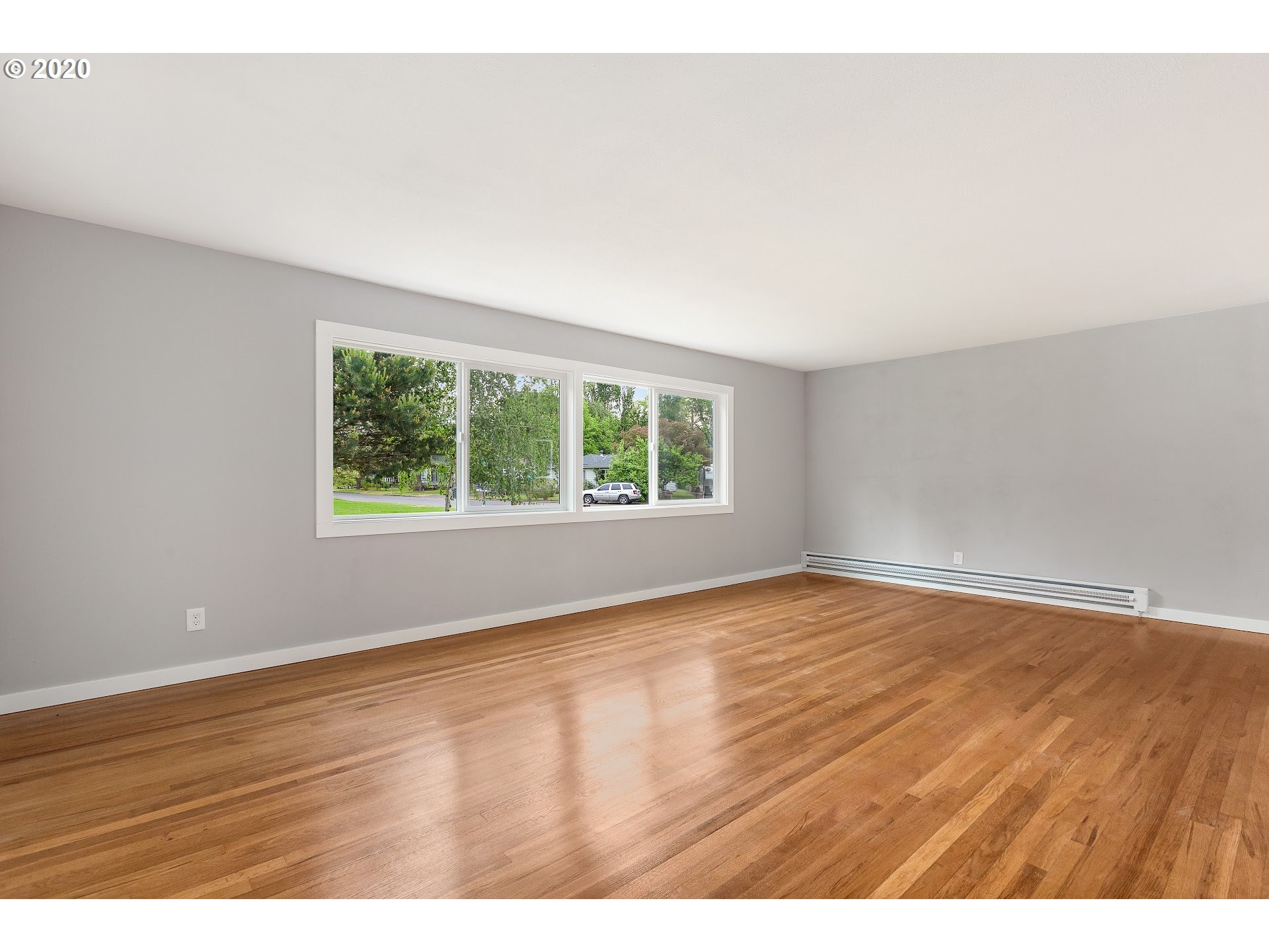 13460 Southwest Rita Drive Beaverton, OR 97005 - Photo 6 of 19 Gallery Image 6