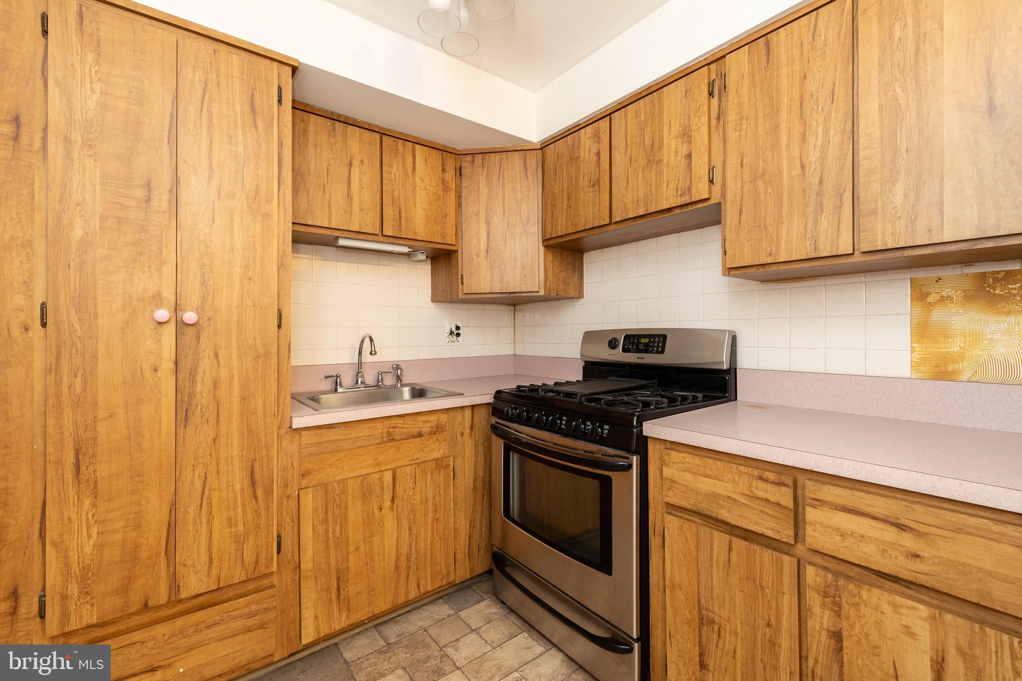 1420 Powell Road Brookhaven, PA 19015 - Photo 14 of 46 Gallery Image 14