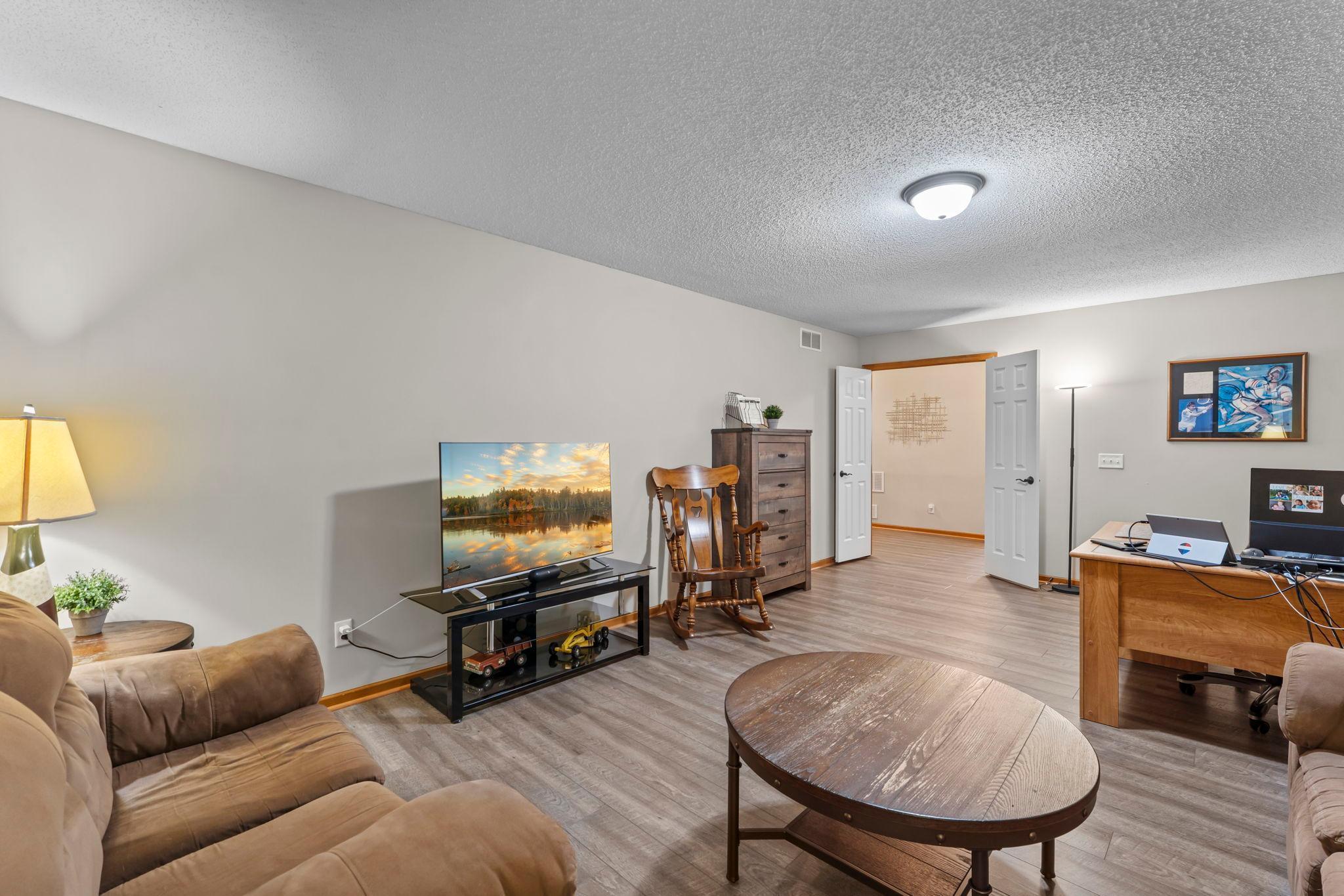 14224 Azalea Path Rosemount, MN 55068 - Photo 37 of 61