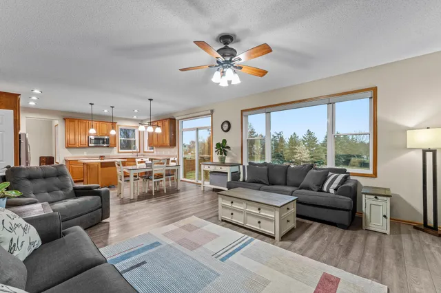 $599,900 | 14224 Azalea Path, Rosemount, MN 55068