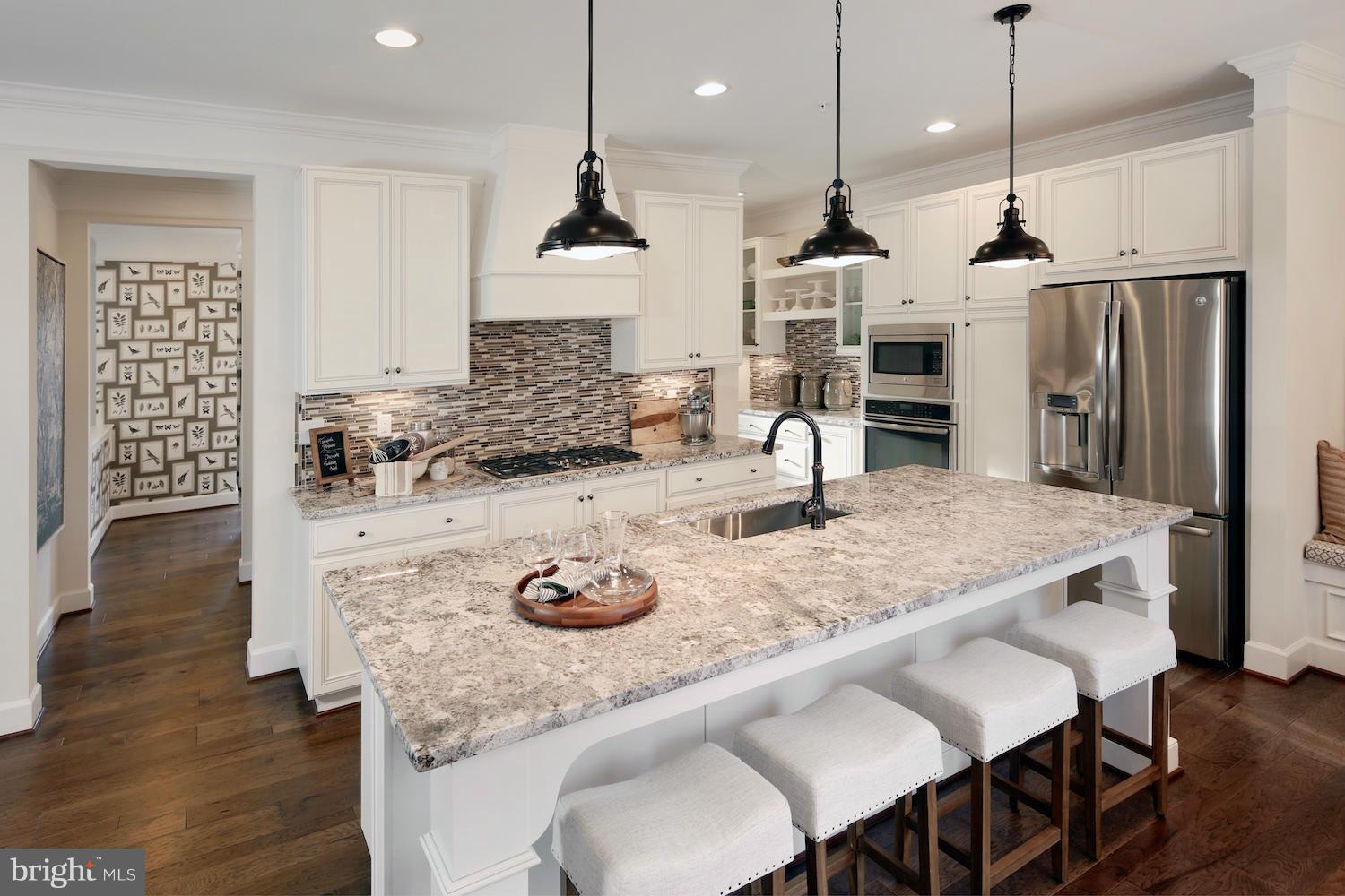 6805 West Shavano Road New Market, MD 21774 - Photo 3 of 15 Kitchen