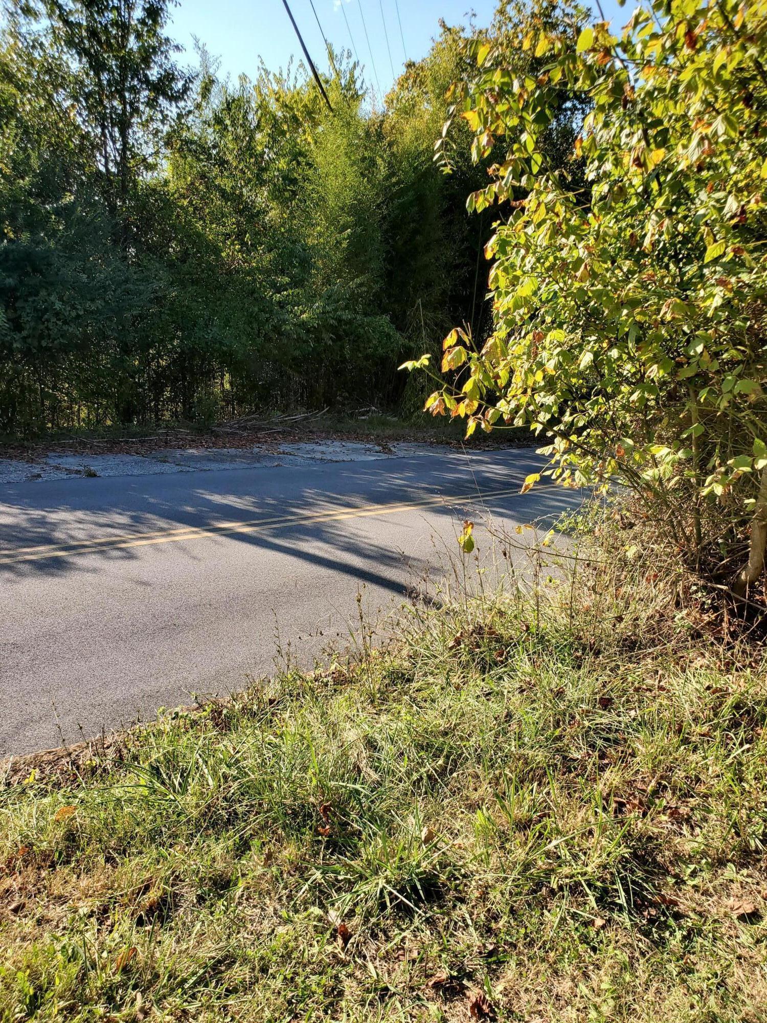 995-1005 Robinwood Road Kingsport, TN 37663 - Photo 12 of 23 20210928_163650