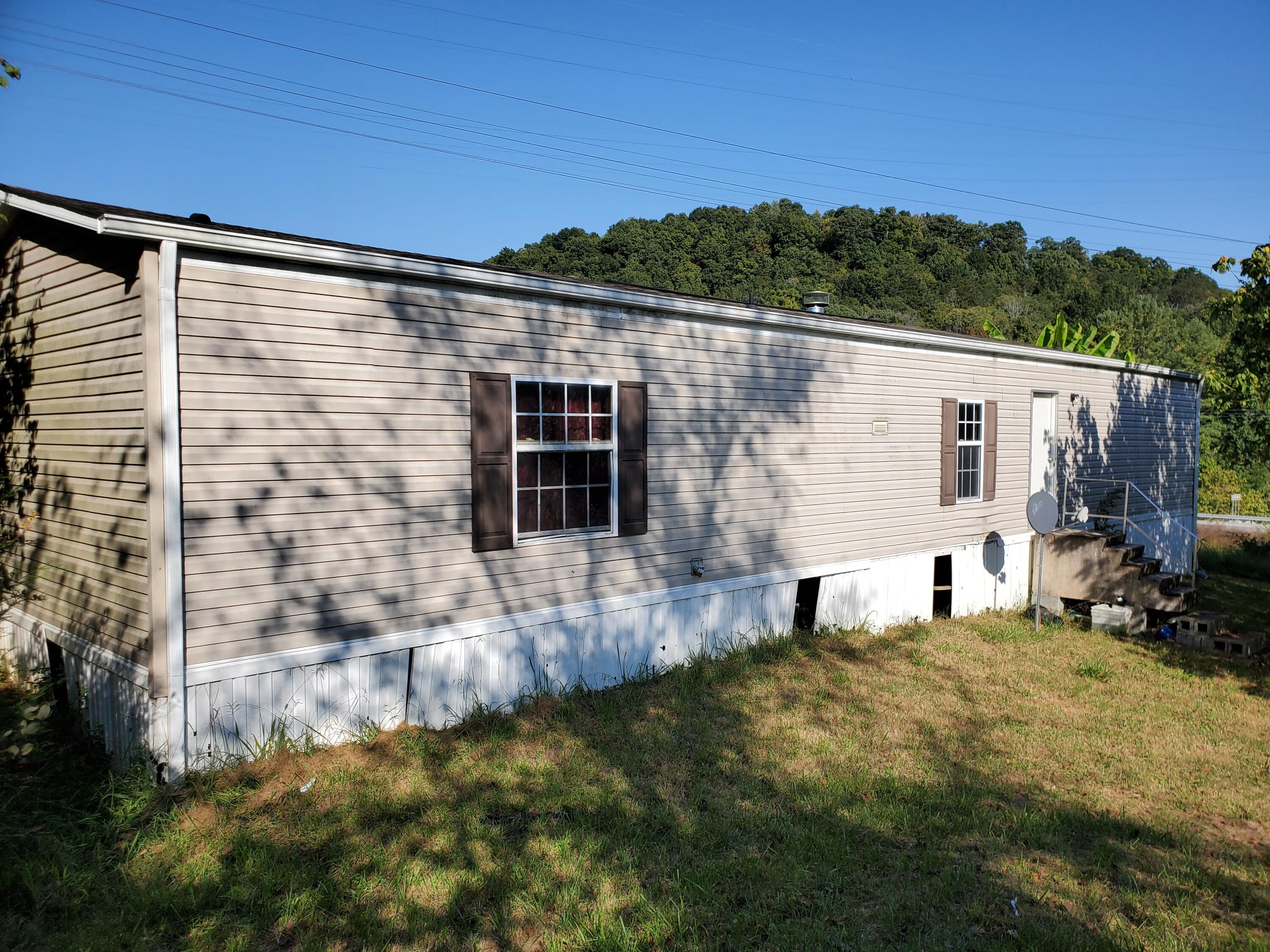 995-1005 Robinwood Road Kingsport, TN 37663 - Photo 13 of 23 20210928_163002