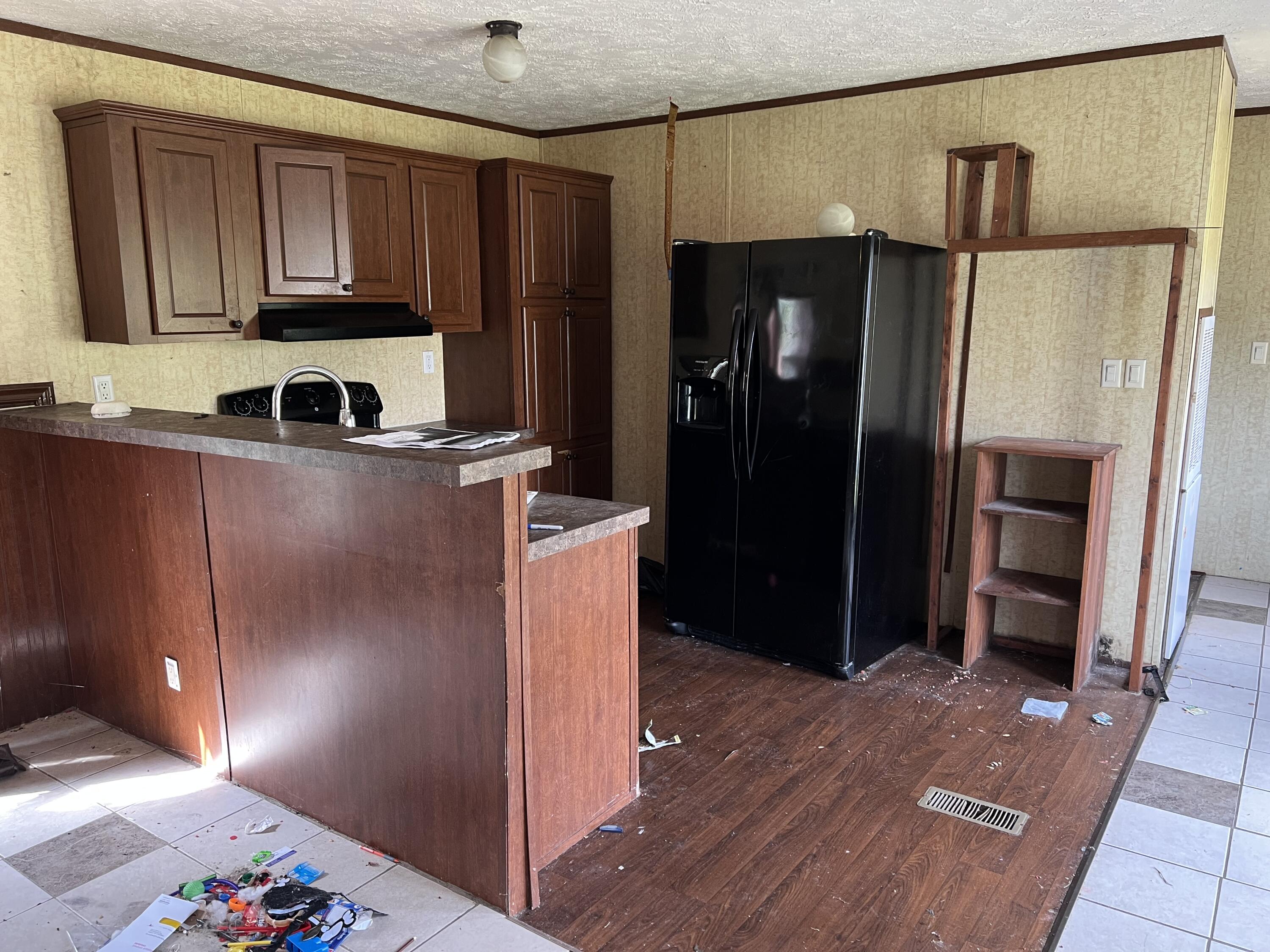 995-1005 Robinwood Road Kingsport, TN 37663 - Photo 14 of 23 IMG-7487