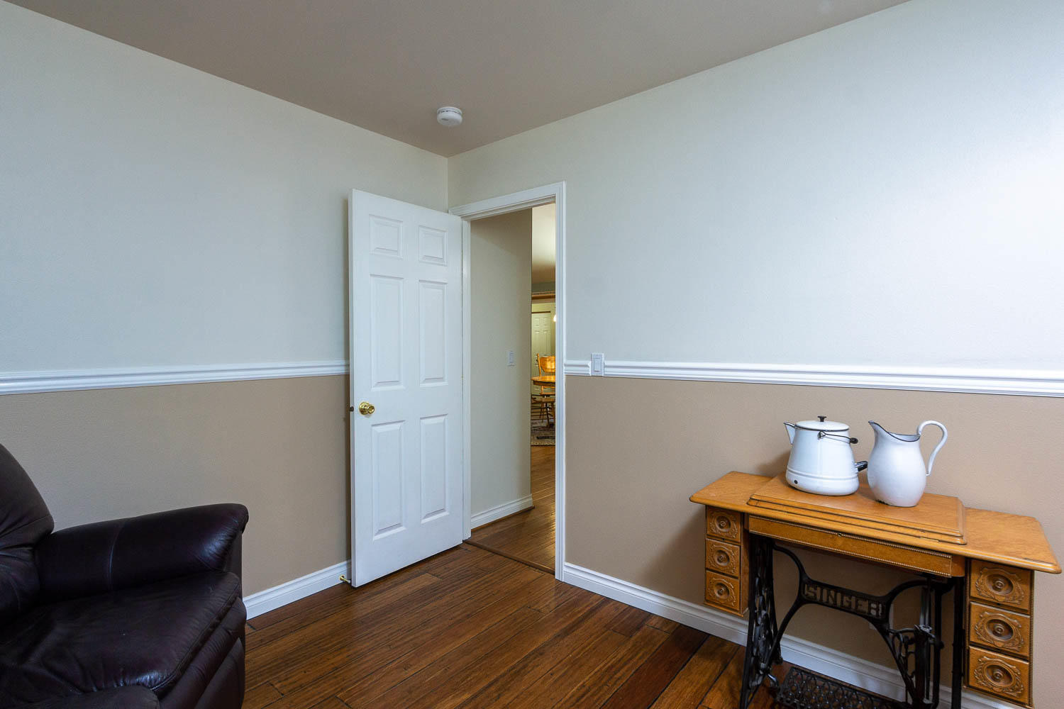 17151 Merced Road Bend, OR 97707 - Photo 19 of 30 a view of workspace with wooden floor