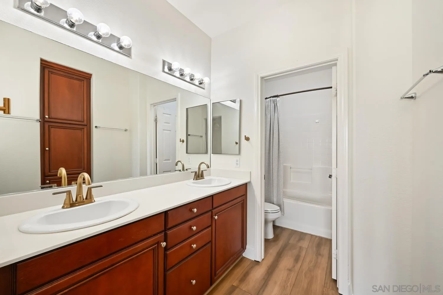 5531 Old Ranch Road, Unit 49 Oceanside, CA 92057 - Photo 20 of 32 Gallery Image 20