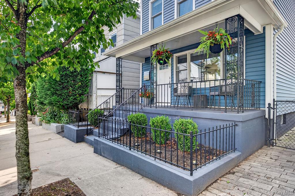 20 5th Street New Rochelle, NY 10801 - Photo 3 of 35 Gallery Image 3
