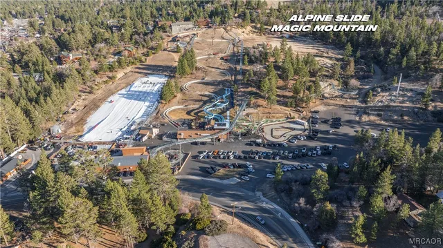 a view of outdoor space