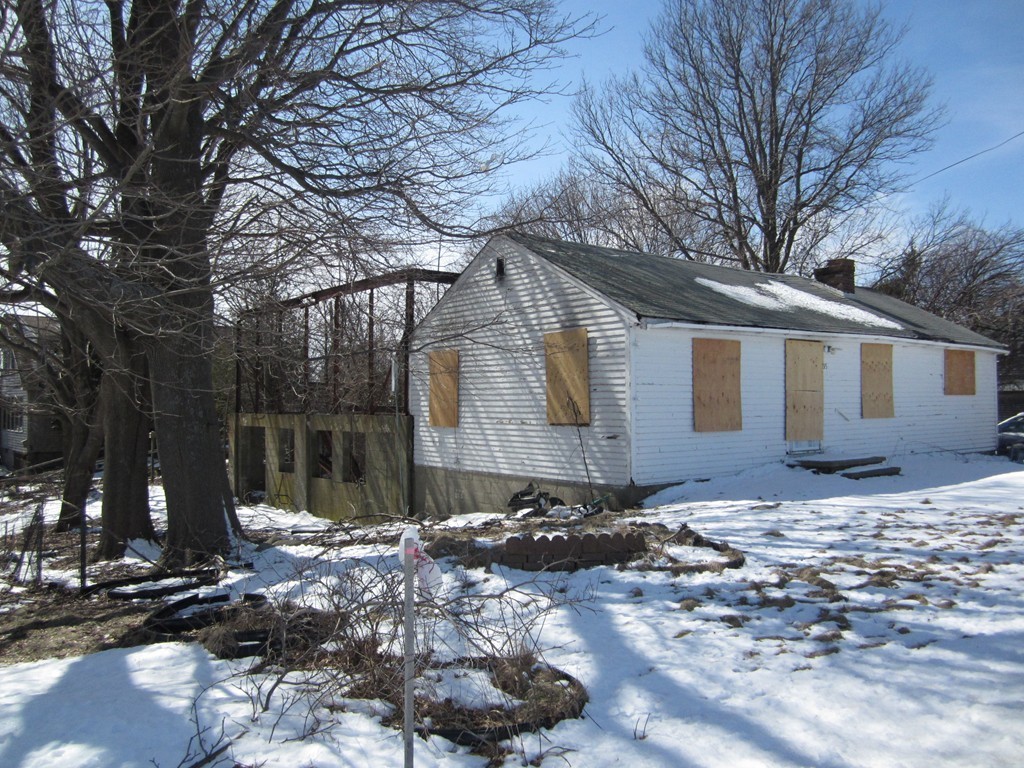 95 North Ridge Road Ipswich, MA 01938 - Photo 6 of 8 Gallery Image 6