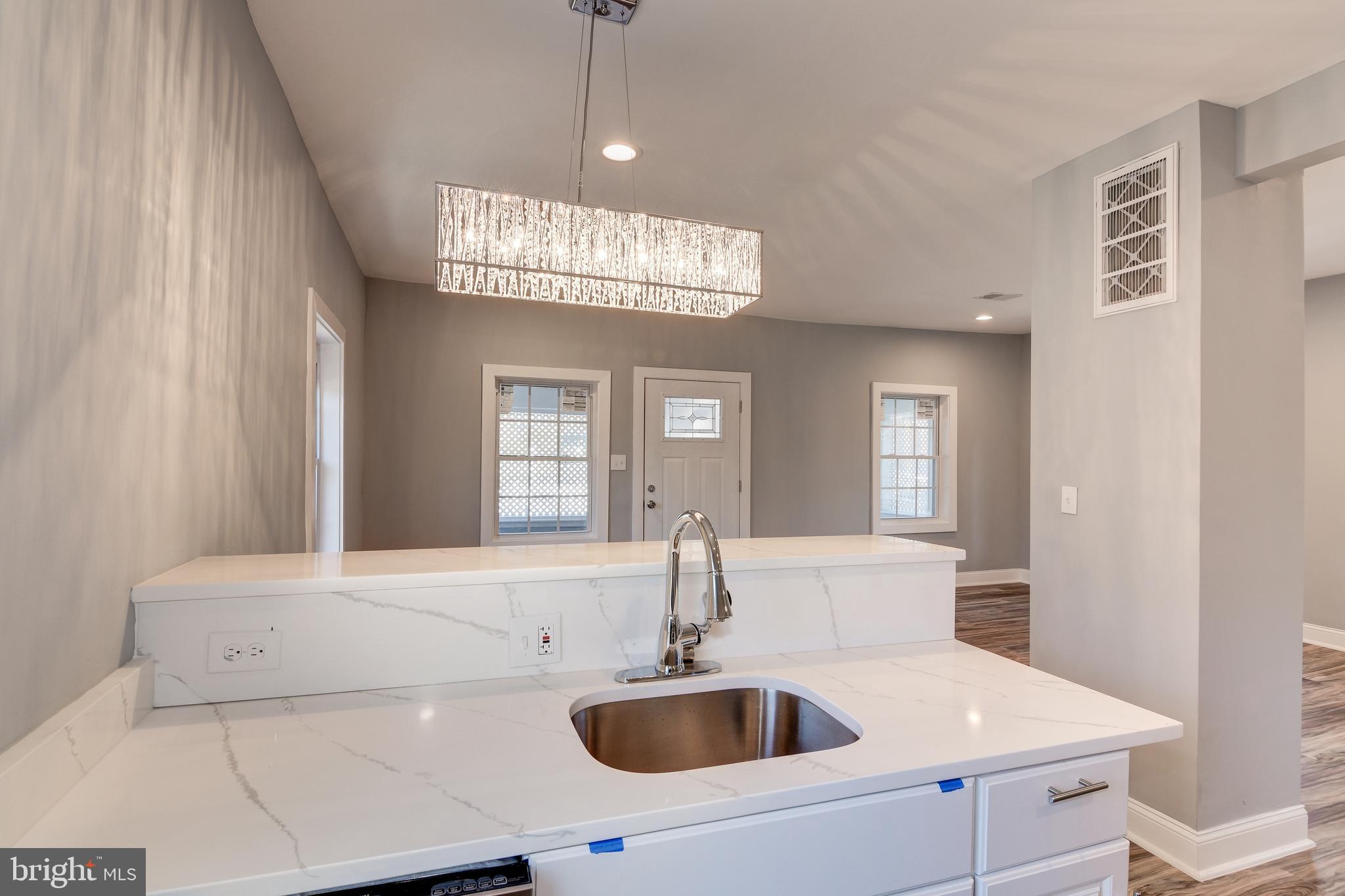 9007 Ardmore Road Springdale, MD 20706 - Photo 19 of 56 Nice clean edge countertops